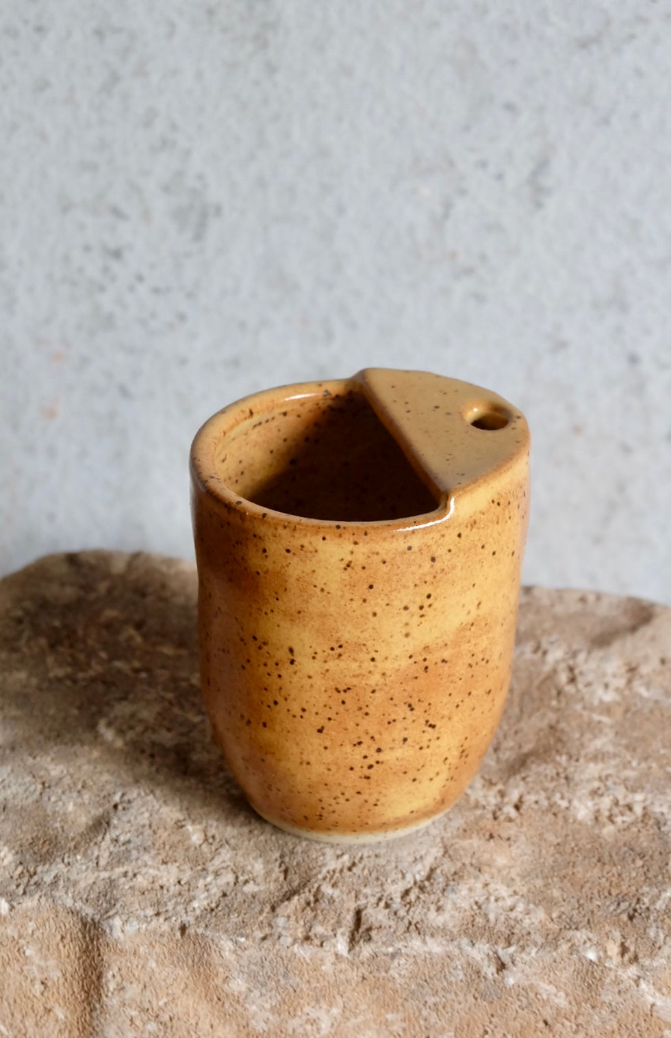 travel cup - garden of goldenrods 02