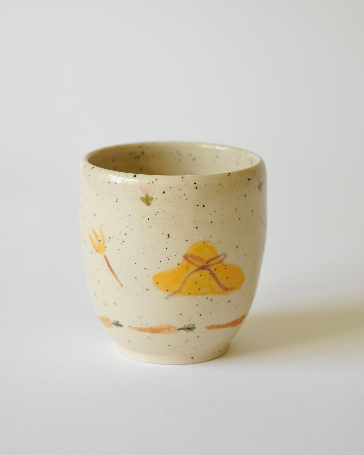 Garden Cup - Carrots, tools of the trade