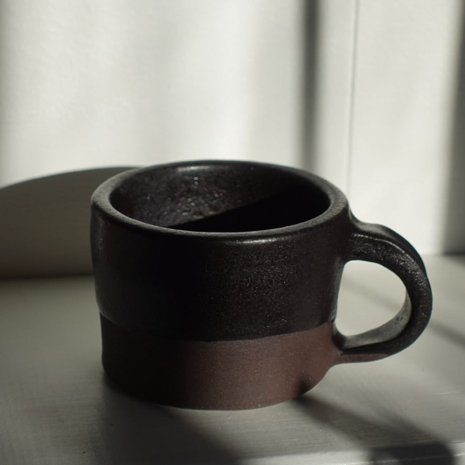 mug - 6 oz / charcoal