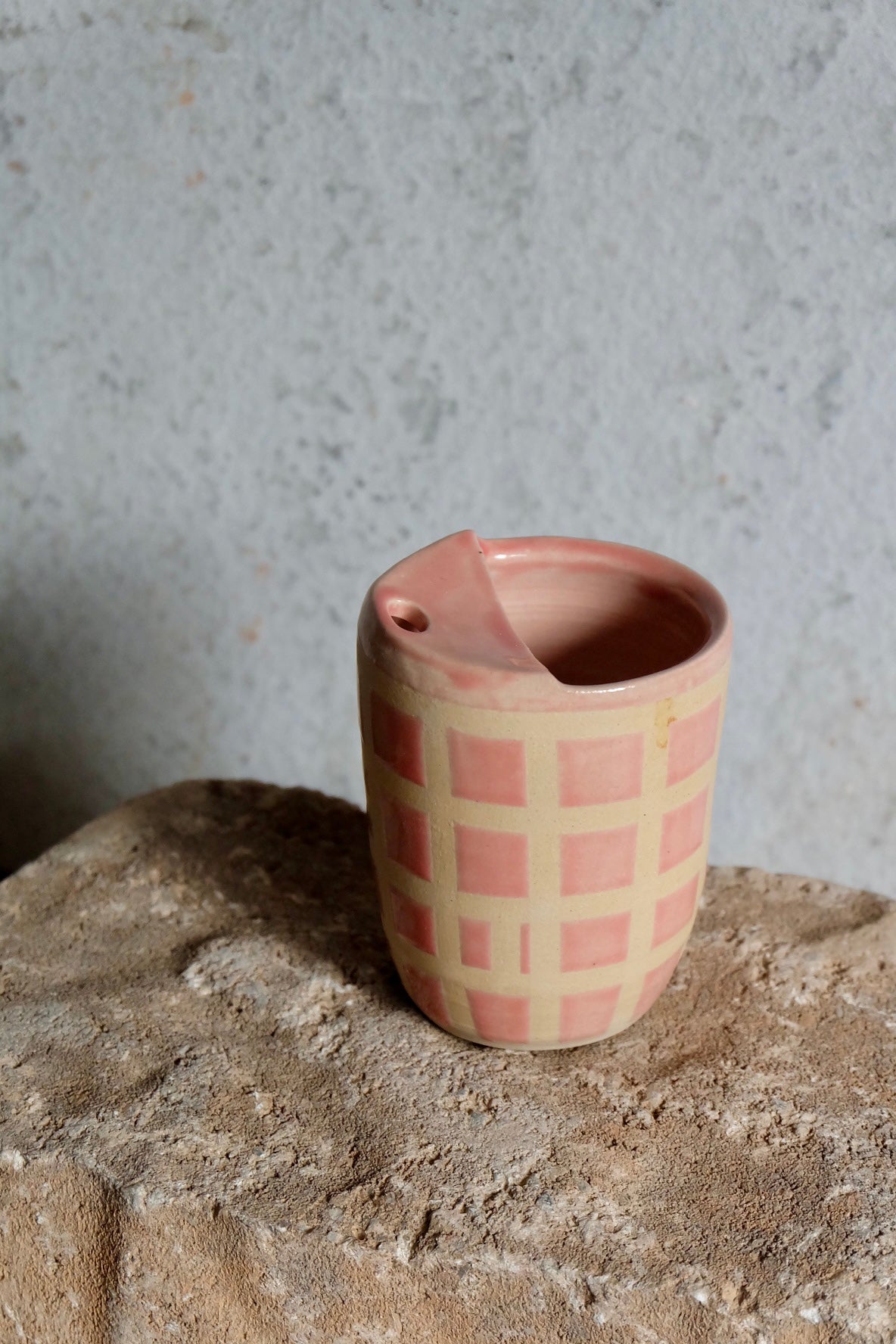 travel cup - soft coral & gingham