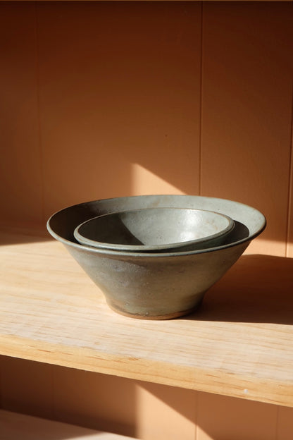 flared bowl - volcanic blue