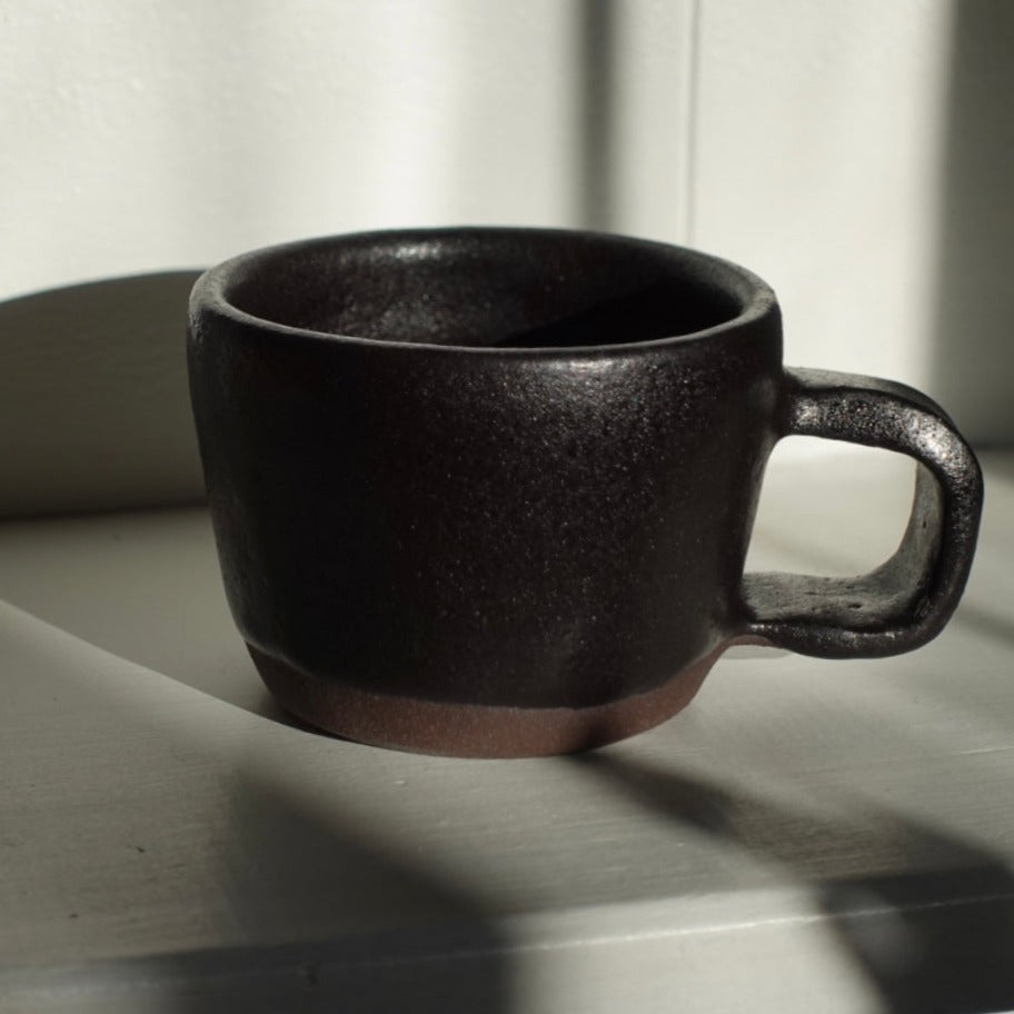 mug - 5 oz / charcoal